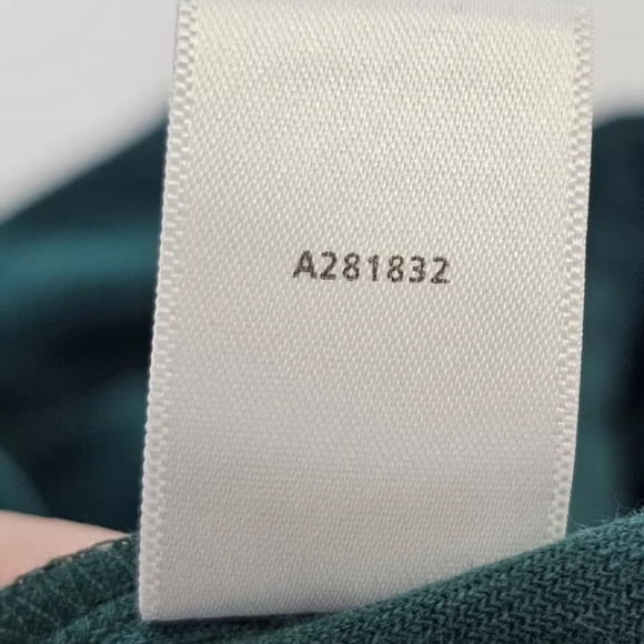 Women's XL Quacker Factory Keyhole Velour Tunic Rhinestone Holiday Blouse New wt - Picture 11 of 11